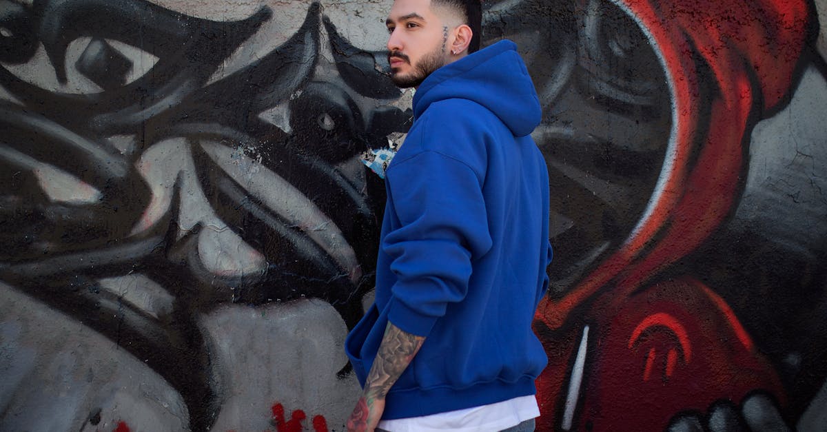 Disposable vs. Reusable Safety Gloves: Which is Better?